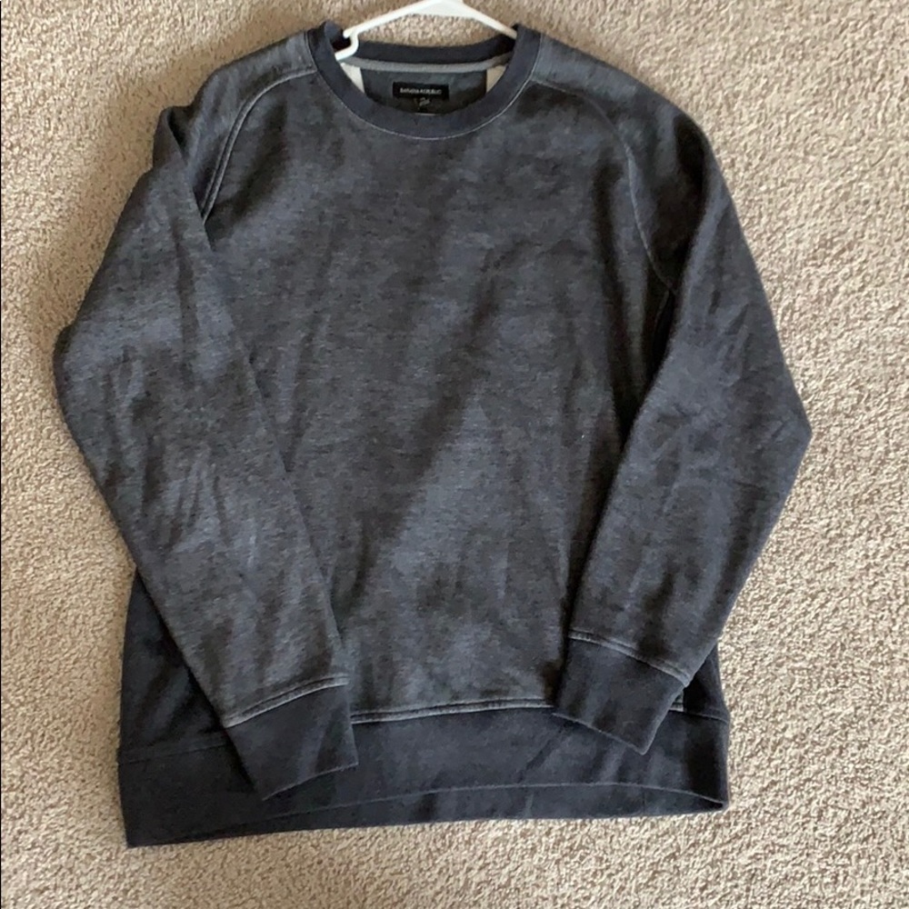 Banana Republic - Men’s Crew Neck Sweatshirt